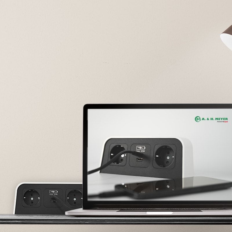 Toma de corriente de superficie NETBOX Juke Toma de corriente de superficie NETBOX Juke