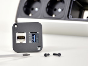 Inserts interchangeables dans la NETBOX Leaf Inserts interchangeables dans la NETBOX Leaf