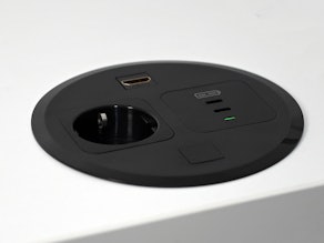 NETBOX Point Duplex mit USB-Ladegerät 2 x C 45 Watt NETBOX Point Duplex mit USB-Ladegerät 2 x C 45 Watt