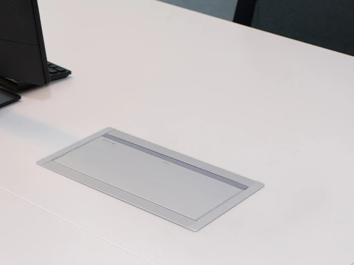 NETBOX Axial, Built-in sockets - A. & H. Meyer