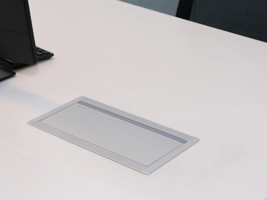 NETBOX Axial, Built-in sockets - A. & H. Meyer