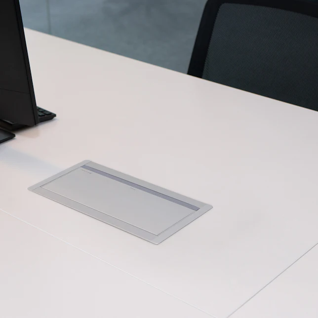 NETBOX Axial, Built-in sockets - A. & H. Meyer