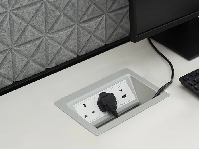 NETBOX Drop, Built-in sockets - A. & H. Meyer
