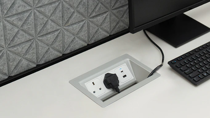 Built-in socket boxes | Practical solutions for furniture and desks - A ...