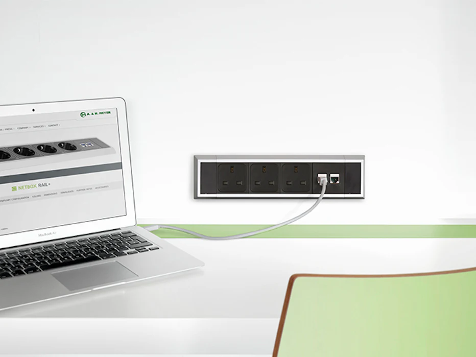 NETBOX Rail+, Built-in sockets - A. & H. Meyer