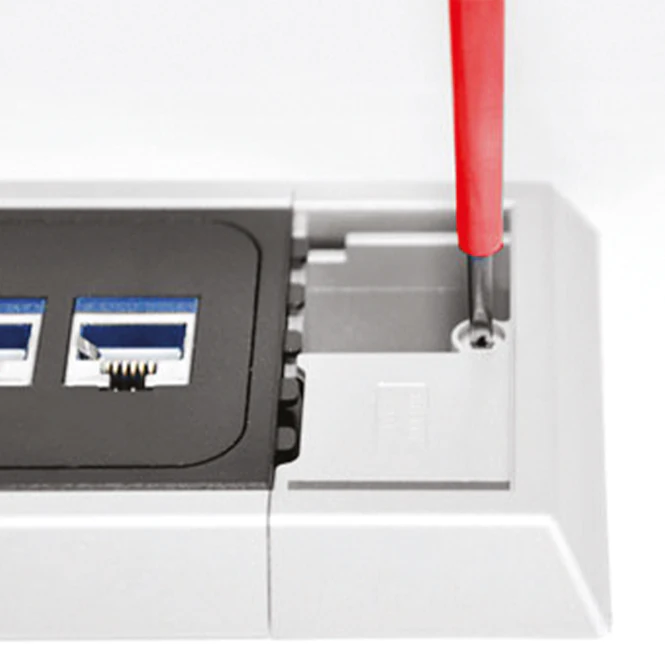 NETBOX Rail+, Built-in sockets - A. & H. Meyer